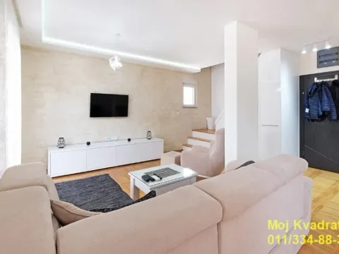 Prodaja, trosoban stan, 87m², Slavujev Venac, Zvezdara Sve Podlokacije - image 3