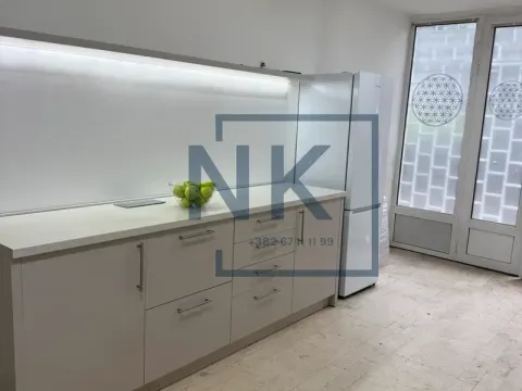 Sale, office space, 20m², Blok 5, Podgorica - image 2