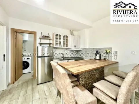 Sale, one bedroom apartment, 54m², Kotor, Crna Gora - image 3