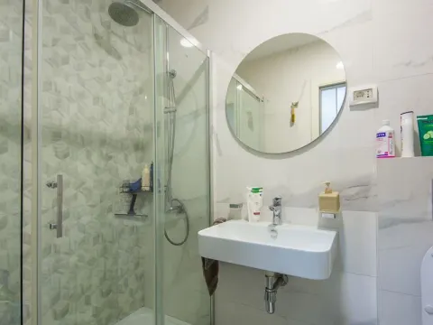 Izdavanje, jednosoban stan, 50m², Central Point, Podgorica - image 7