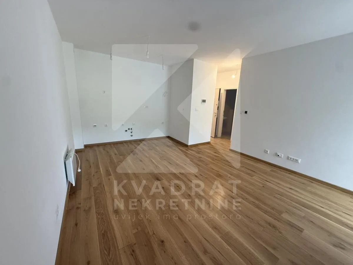 Prodaja, jednosoban stan, 45m², Centar, Kolašin