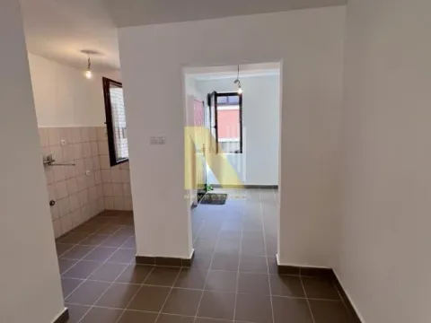 Sale, house, 66m², Kamenjar, Novi Sad Sve Podlokacije - image 2