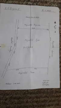Ručno nacrtana katastarska karta parcele sa ucrtanim dimenzijama i susjednim posjedima. - image 8