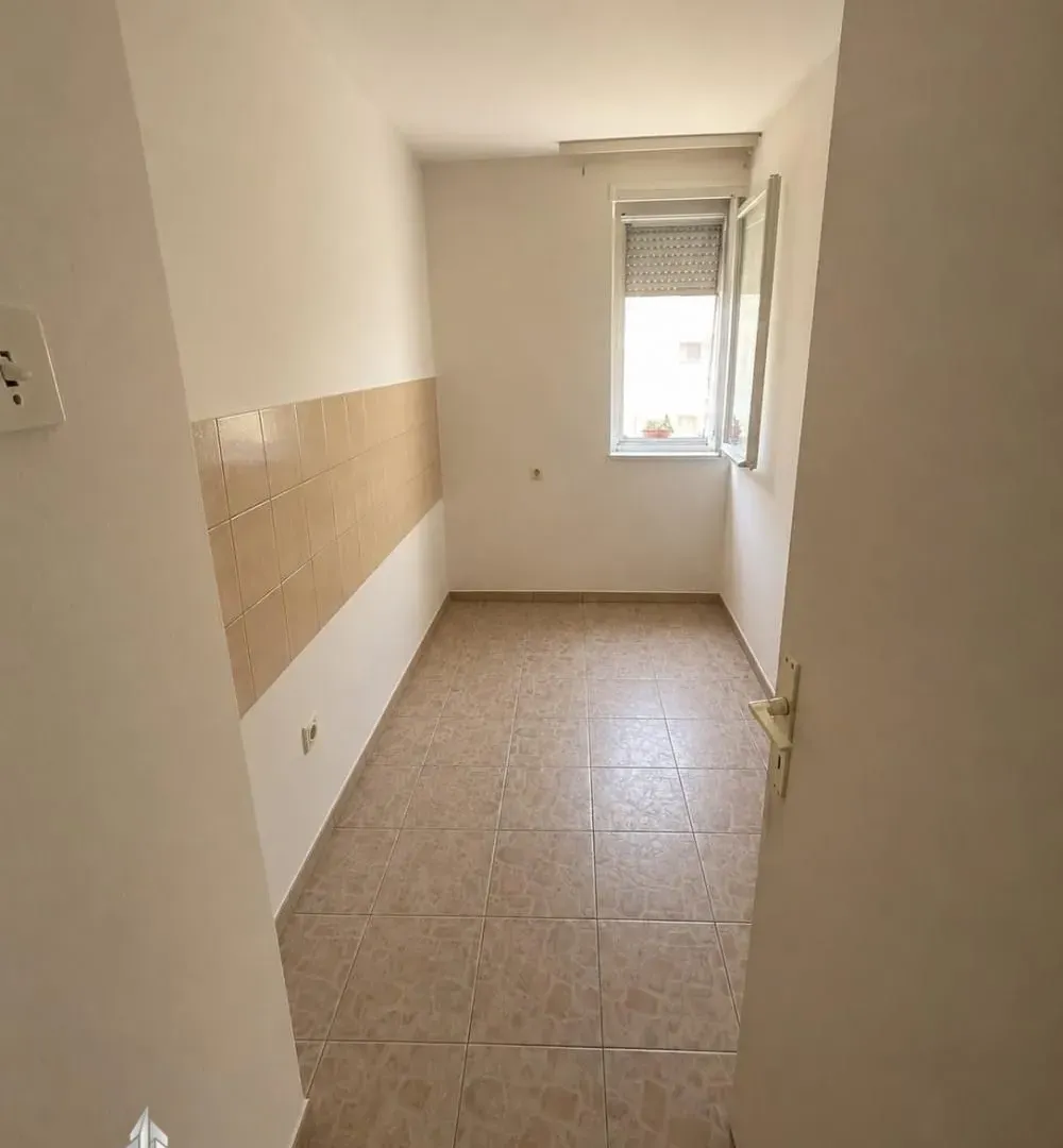 Sale, two bedroom apartment, 49m², Karaburma, Palilula Sve Podlokacije