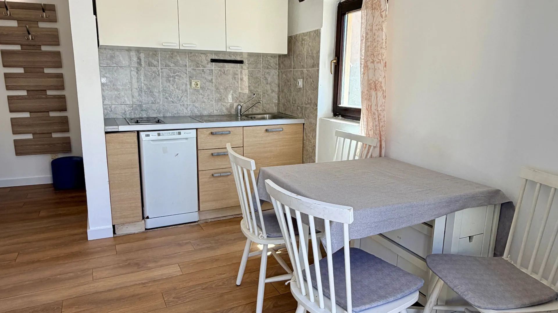 Prodaja, jednosoban stan, 40m², Bečići, Budva