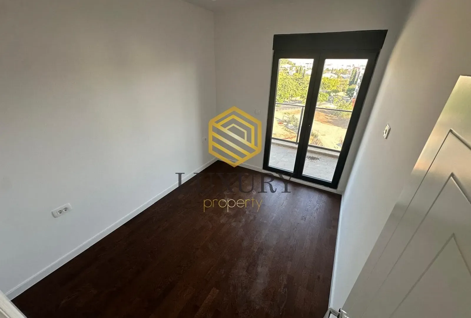 Prodaja, trosoban stan, 66m², Central Point, Podgorica