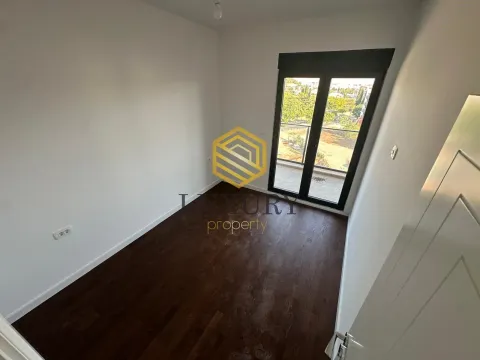 Prodaja, trosoban stan, 66m², Central Point, Podgorica - image 14