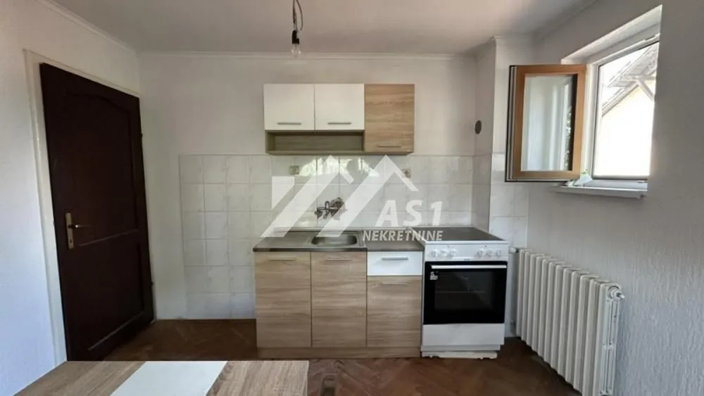 Rent, office space, 100m², Salajka, Novi Sad Sve Podlokacije