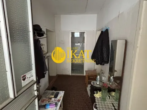 Prodaja, kuća, 130m², Nova Pazova, Stara Pazova - image 2