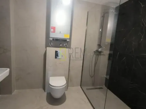 Sale, three bedroom apartment, 110m², Tološka šuma, Podgorica - image 16