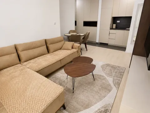 Izdavanje, jednosoban stan, 40m², City Kvart, Podgorica - image 3