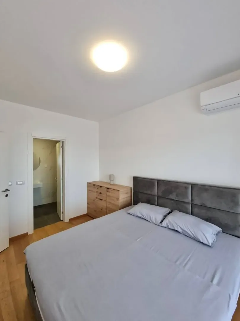 Prodaja, dvosoban stan, 71m², Bečići, Budva