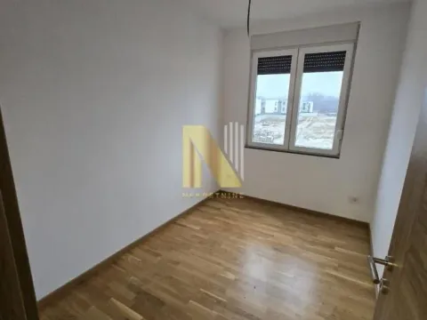 Prodaja, trosoban stan, 84m², Alibegovac, Petrovaradin - image 6