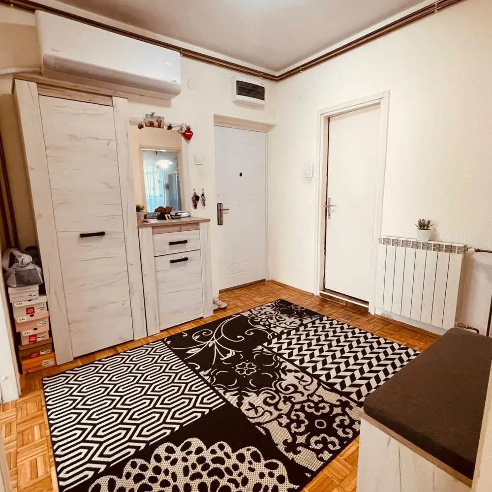 Prodaja, dvosoban stan, 56m², Padinska Skela, Palilula Sve Podlokacije