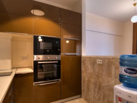 Prodaja, dvosoban stan, 82m², Budva, Crna Gora - image 11