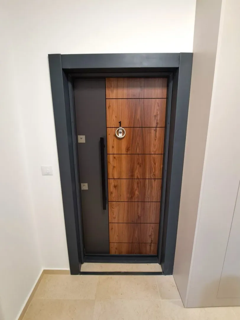 Prodaja, jednosoban stan, 62m², Sutomore, Bar
