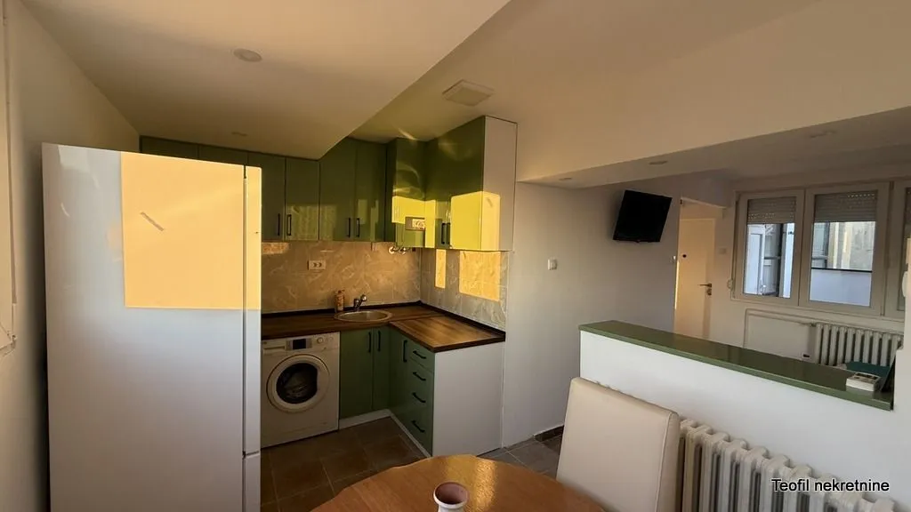 Rent, one bedroom apartment, 45m², Novi Beograd Blok 29, Novi Beograd Sve Podlokacije