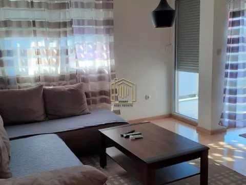 Izdavanje, jednosoban stan, 54m², Podgorica, Crna Gora