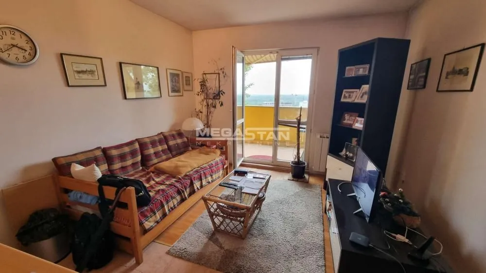 Prodaja, dvosoban stan, 38m², Banovo Brdo, Beograd