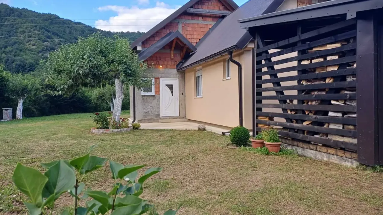 Sale, house, 70m², Drijenak, Kolašin