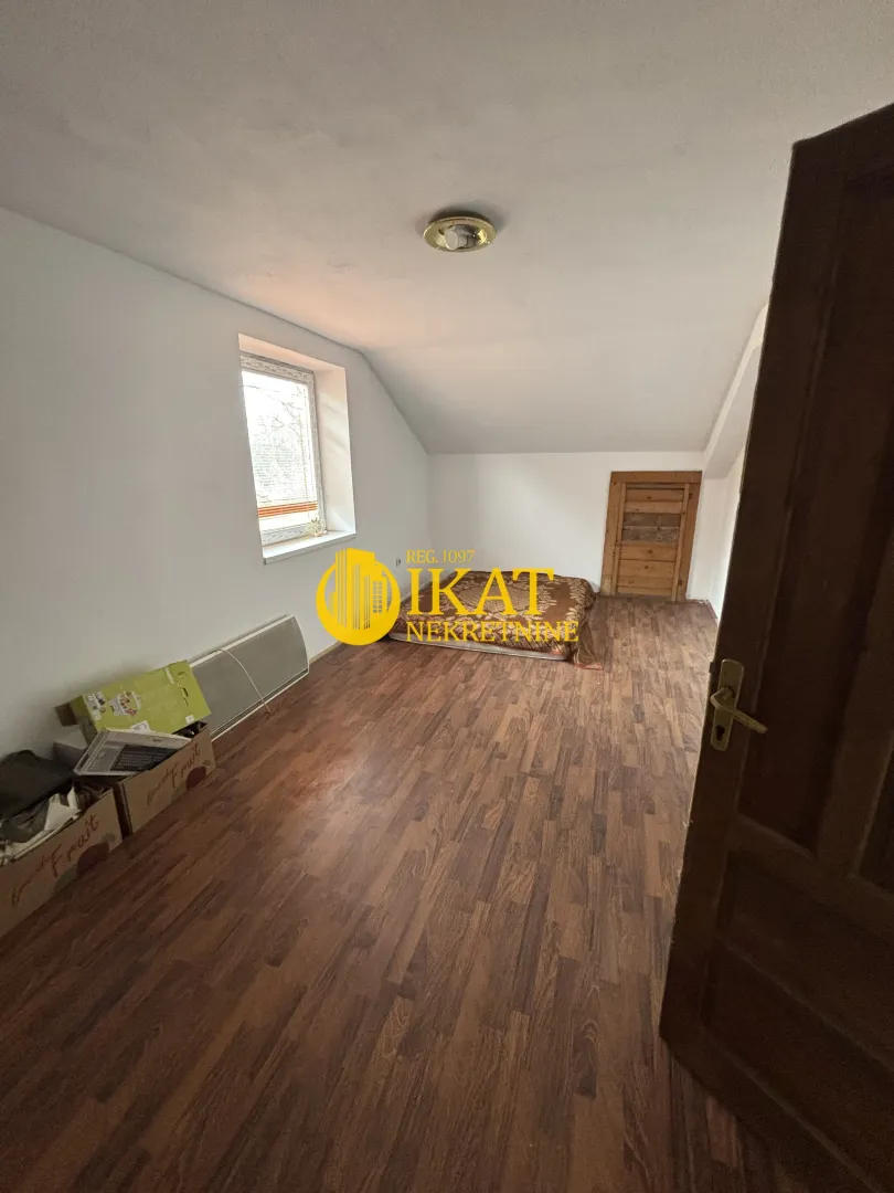Prodaja, kuća, 240m², Surduk, Stara Pazova