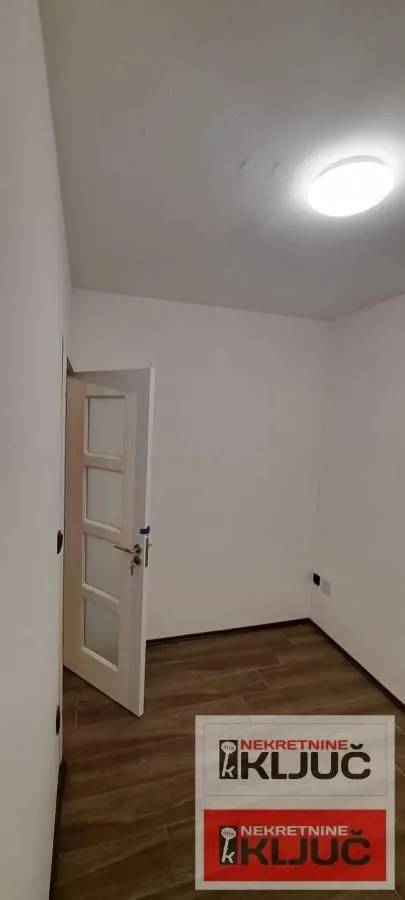 Prodaja, jednosoban stan, 34m², Novo naselje, Novi Sad