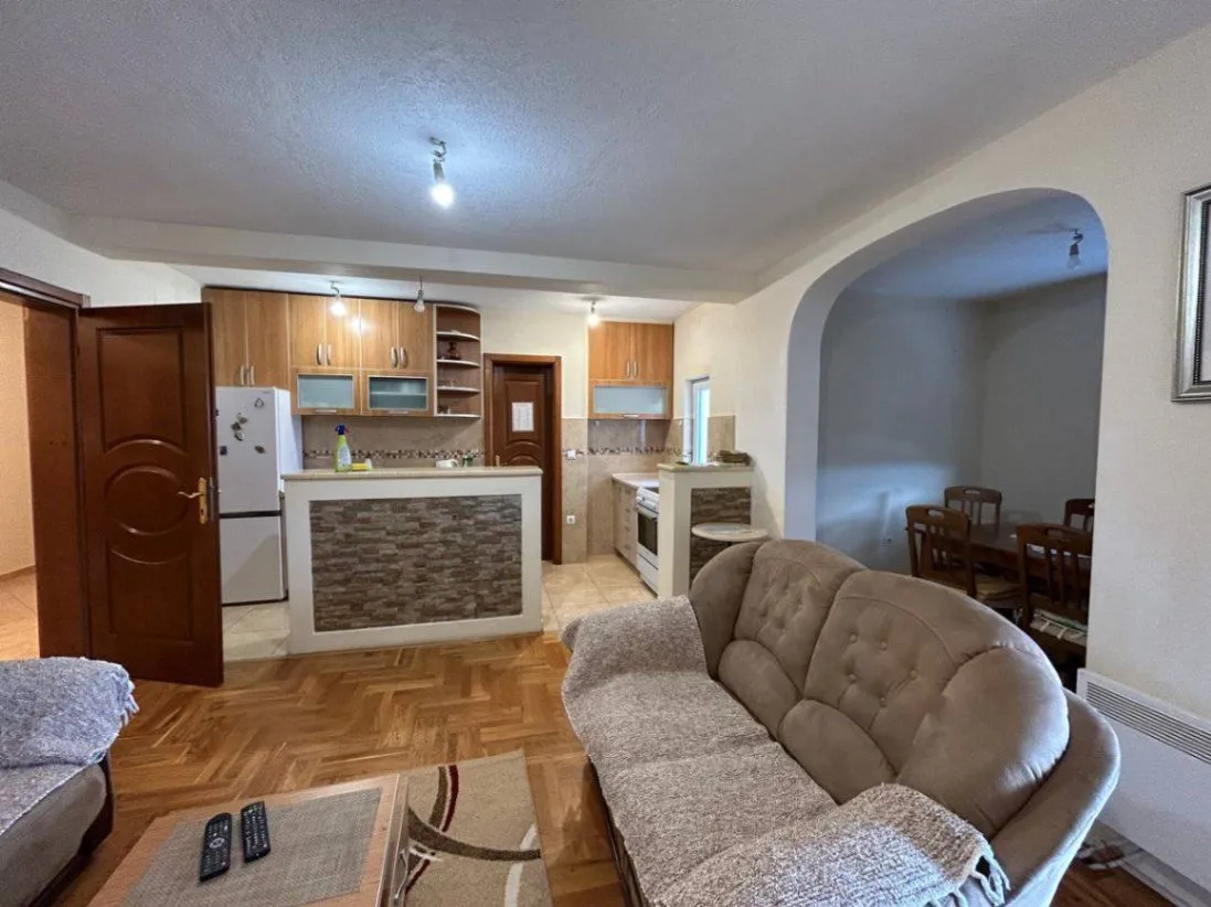 Rent, three bedroom apartment, 120m², Bar, Crna Gora