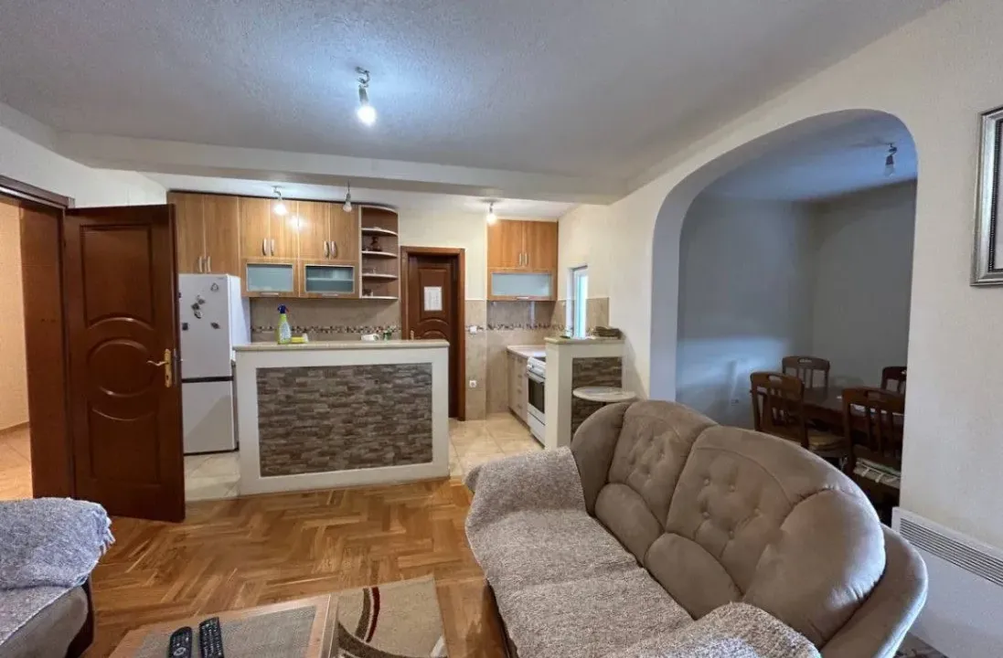 Rent, three bedroom apartment, 120m², Bar, Crna Gora