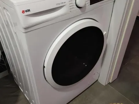 Rent, three bedroom apartment, 50m², Zemun Sve Podlokacije, Beograd - image 7