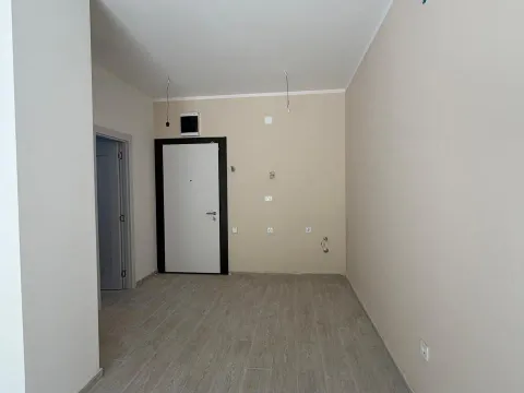 Sale, one bedroom apartment, 47m², Bečići, Budva - image 7