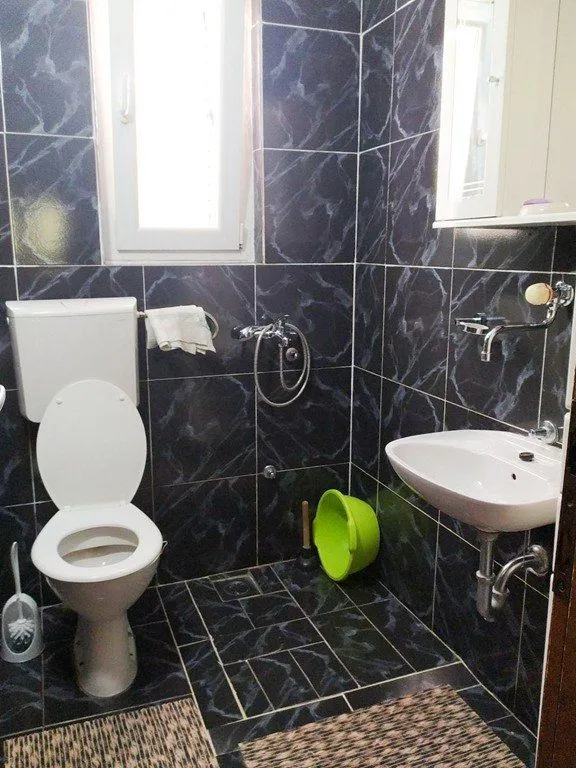 Rent, house, 200m², Stari Aerodrom, Podgorica