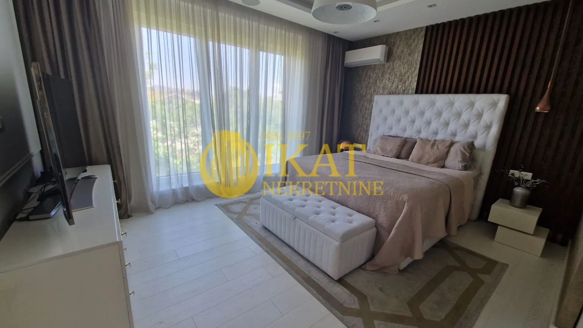 Prodaja, dvosoban stan, 124m², Savski Venac, Beograd