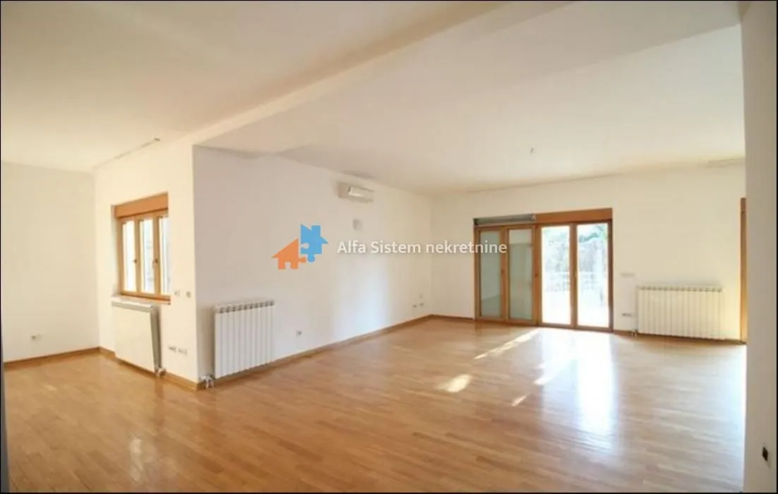 Izdavanje, kuća, 600m², Savski Venac, Beograd