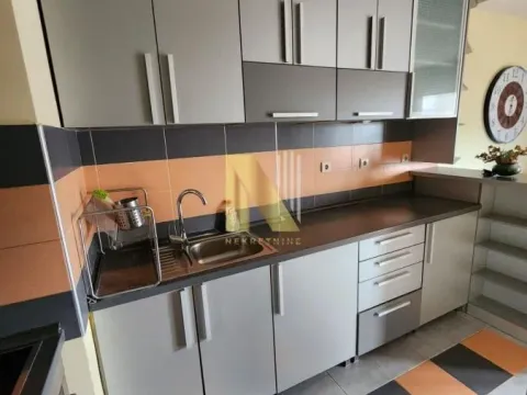Izdavanje, trosoban stan, 70m², Liman 2, Novi Sad Sve Podlokacije - image 11