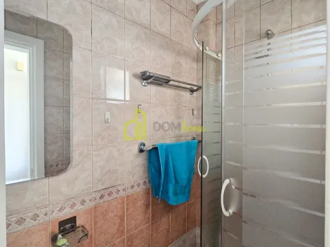 Rent, house, 200m², Tološi, Podgorica - image 11