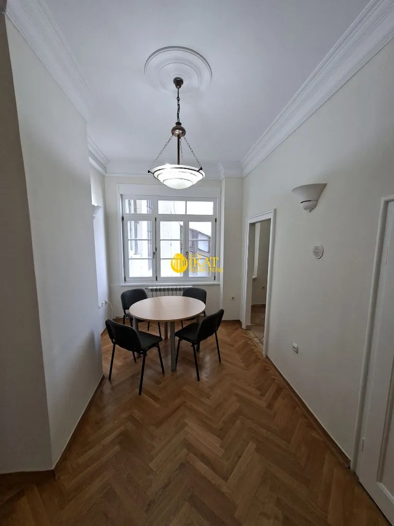 Rent, office space, 130m², Kalemegdan, Beograd