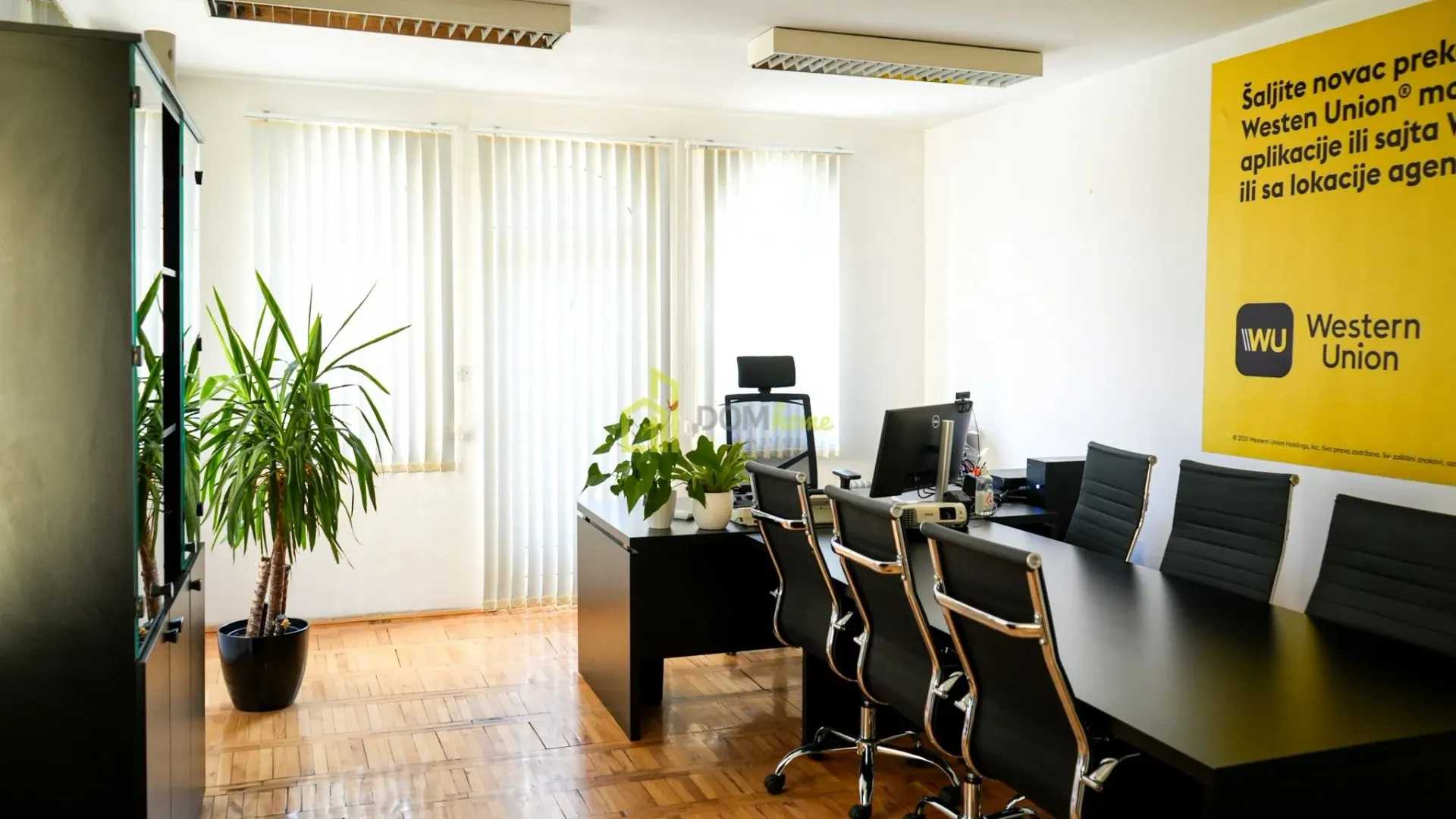 Izdavanje, poslovni prostor, 140m², Centar, Podgorica