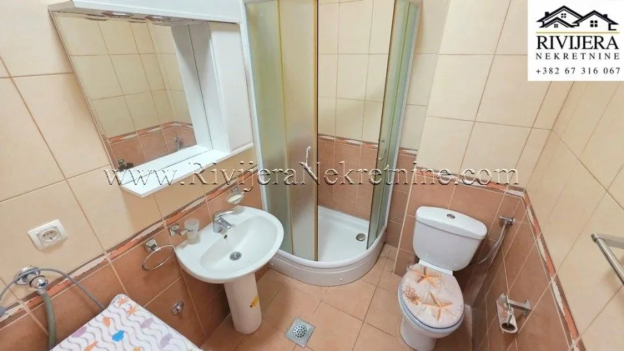 Prodaja, jednosoban stan, 42m², Đenovići, Herceg Novi