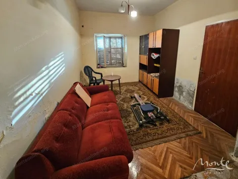 Prodaja, kuća, 136m², Zelenika, Herceg Novi - image 2