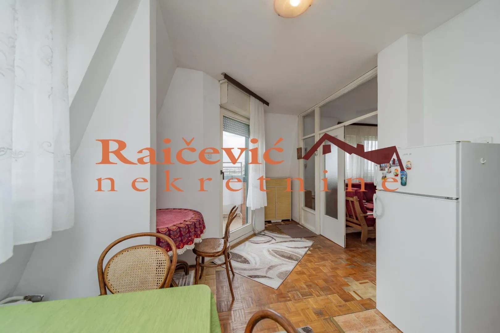 Prodaja, trosoban stan, 72m², Crveni Krst, Beograd