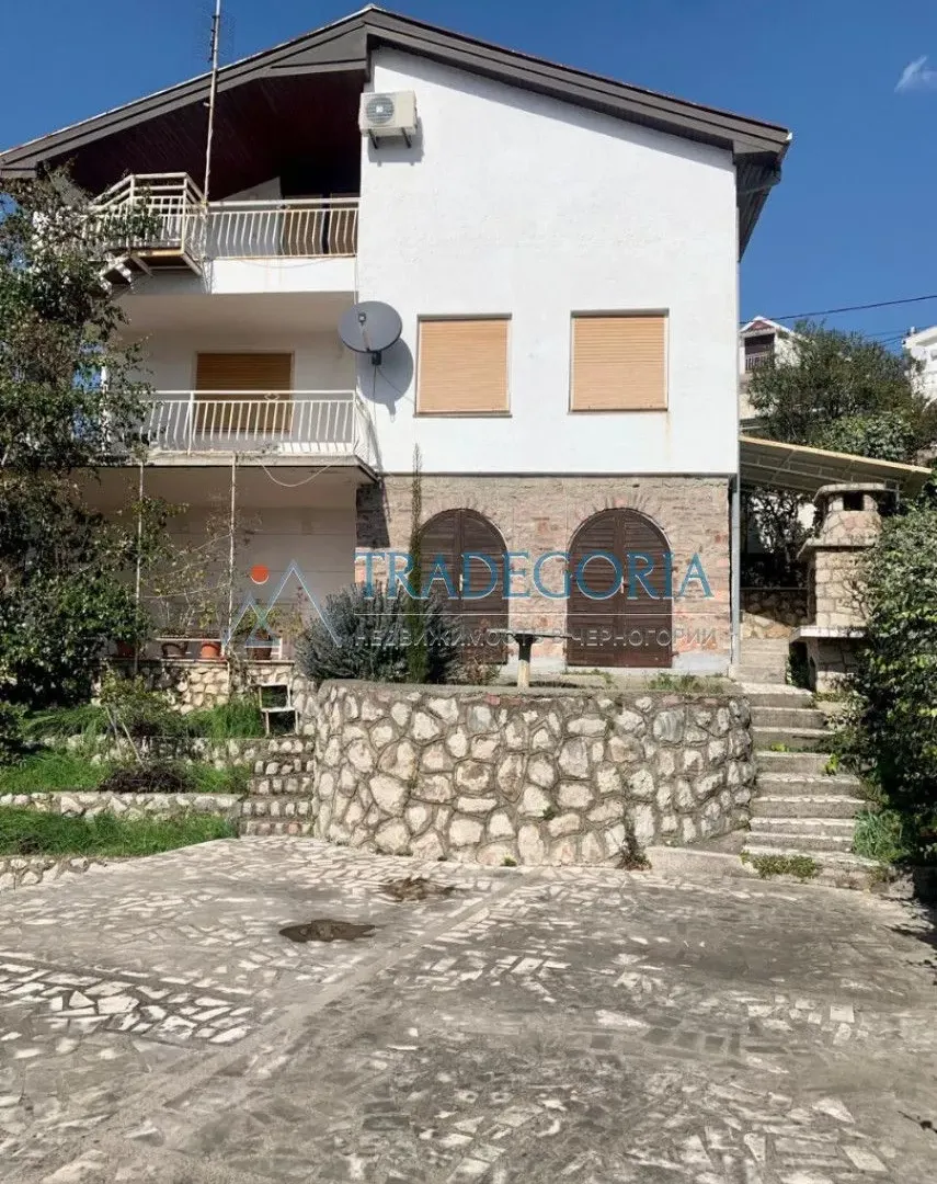 Prodaja, kuća, 240m², Dobra Voda, Bar