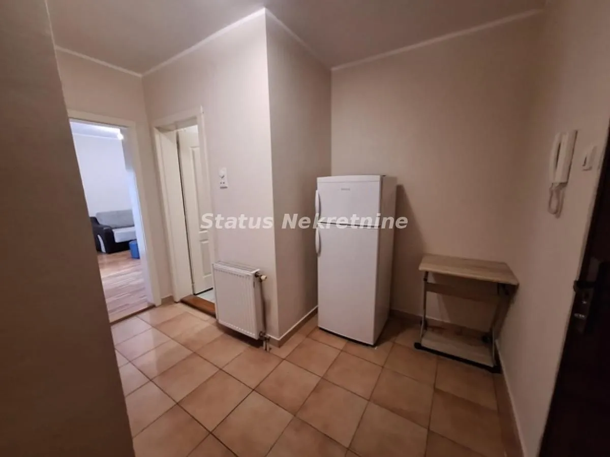 Rent, one bedroom apartment, 31m², Grbavica, Novi Sad Sve Podlokacije