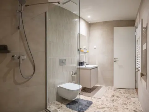 Izdavanje, dvosoban stan, 54m², Beograd Na Vodi, Beograd - image 3