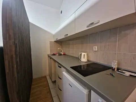 Rent, studio apartment, 30m², Budva, Crna Gora - image 7