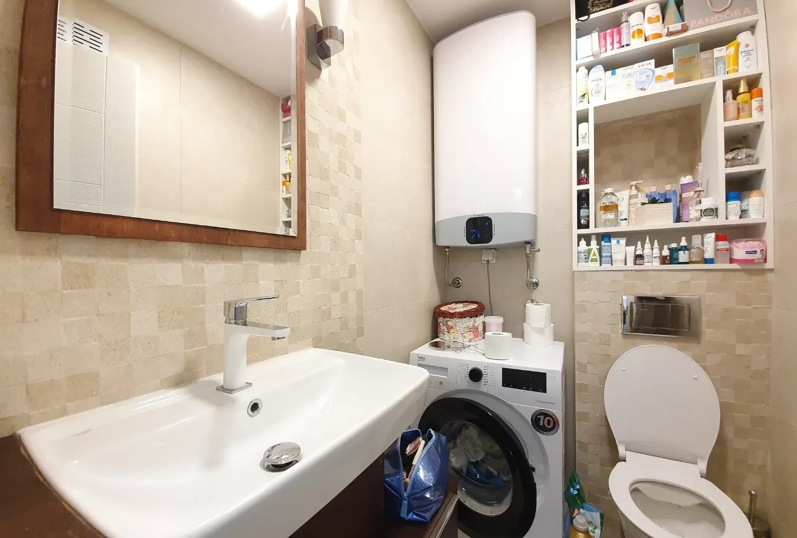 Prodaja, dvosoban stan, 67m², Budva, Crna Gora