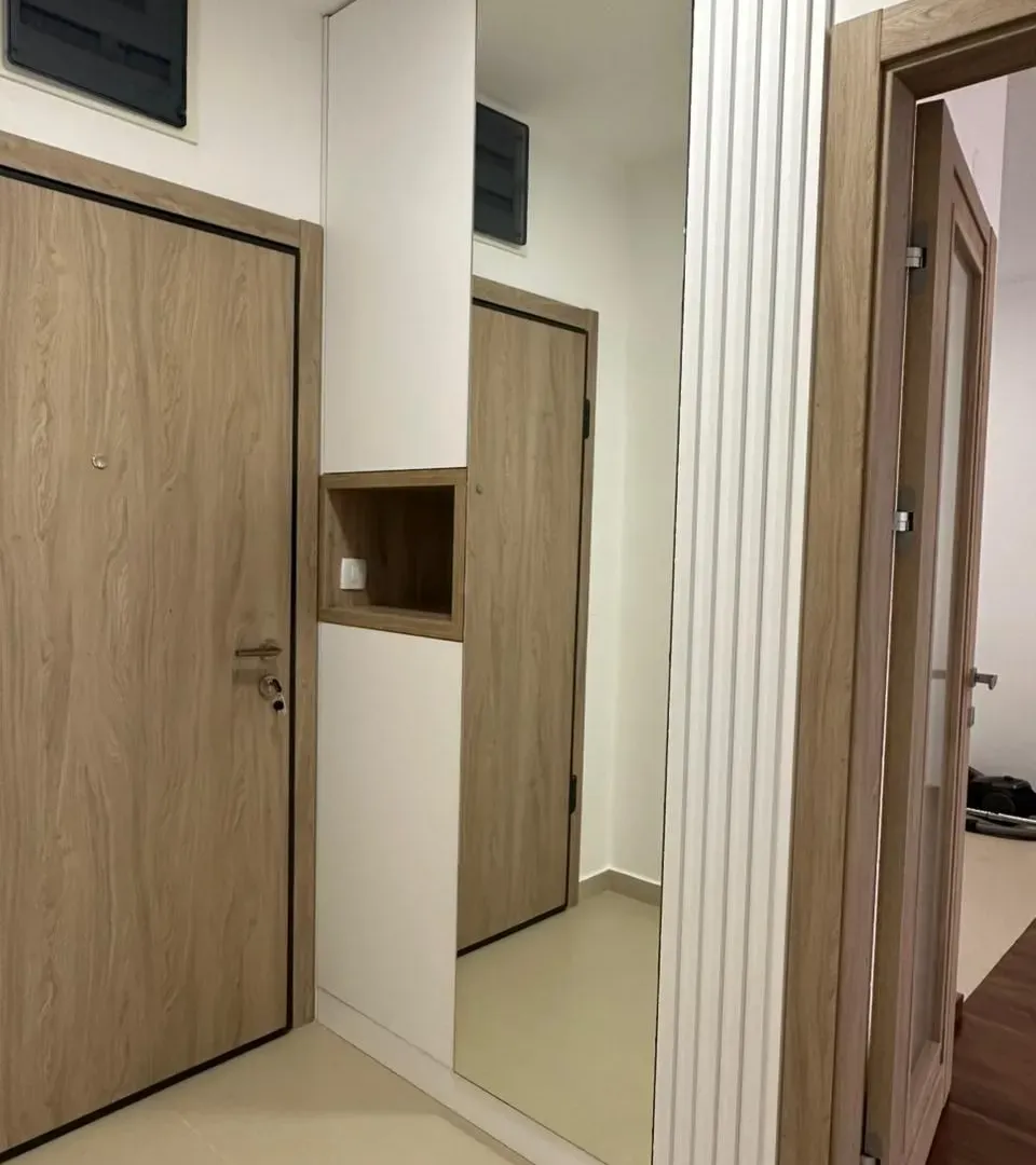 Izdavanje, dvosoban stan, 72m², Master Kvart, Podgorica