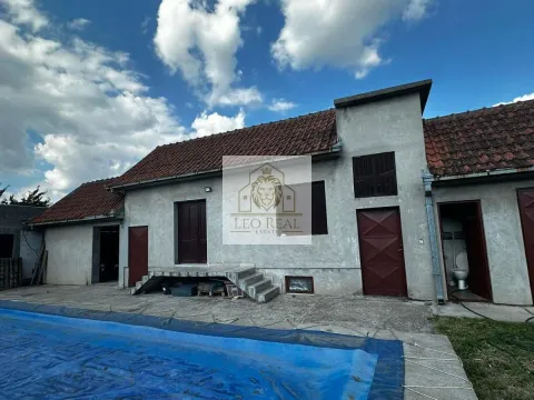Prodaja, kuća, 400m², Surčin, Beograd - image 2