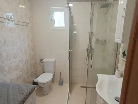 Rent, three bedroom apartment, 88m², Kavač, Kotor - image 4