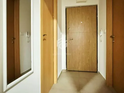 Rent, one bedroom apartment, 37m², Zabjelo, Podgorica - image 9