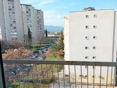 Sale, two bedroom apartment, 85m², Gintaš, Podgorica - image 6
